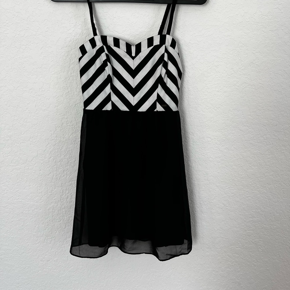 Volcom mini dress - Picture 4 of 6